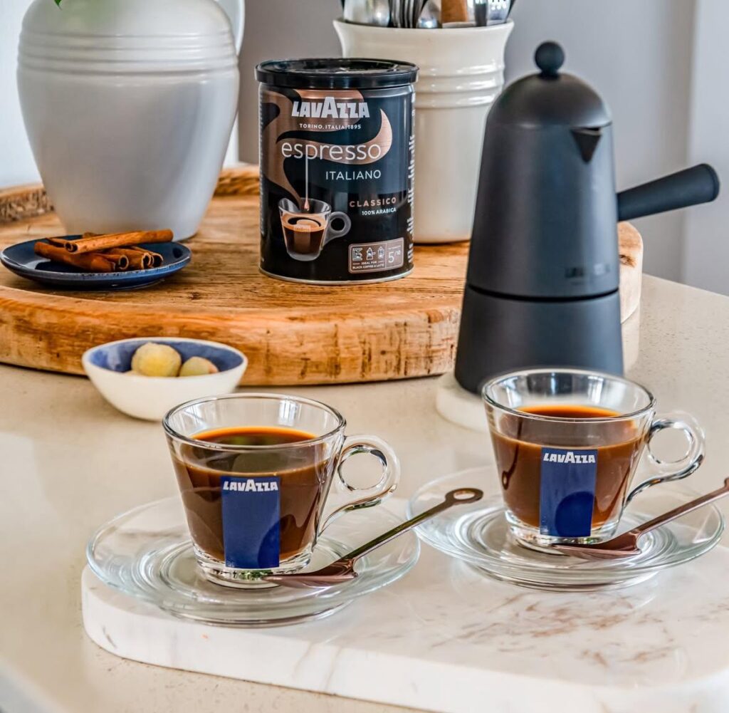 Partner with the best for premier food distribution services Partner with the best for premier food distribution services